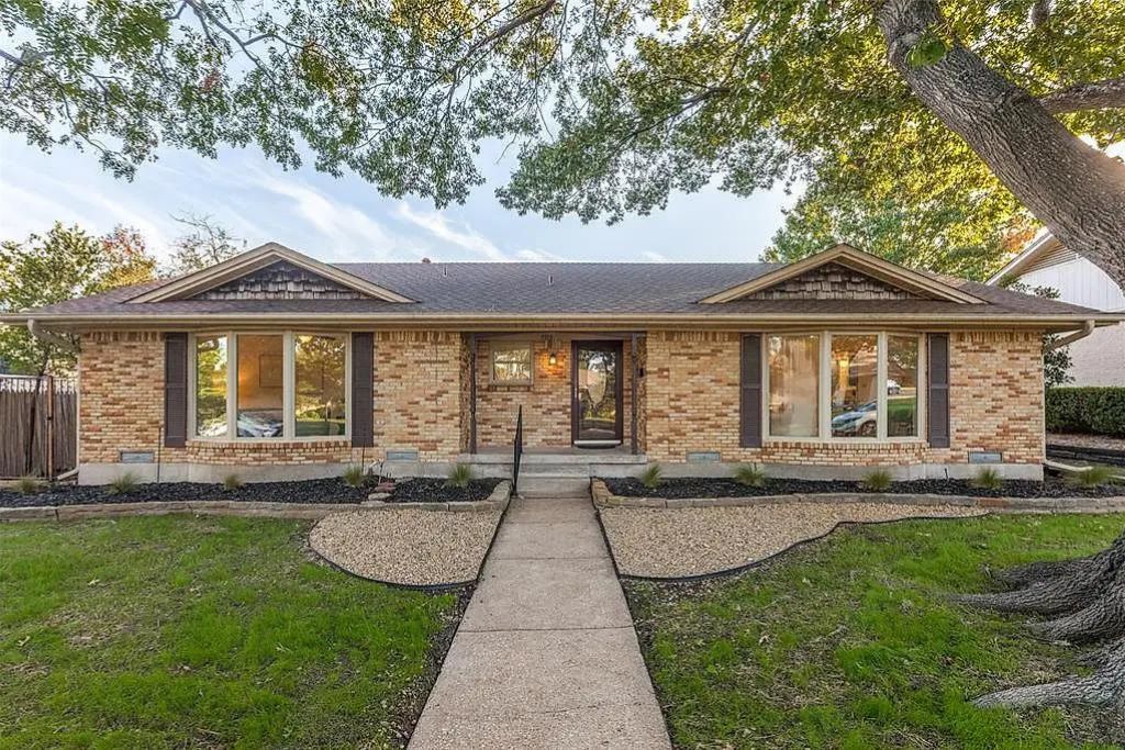 homes for sale in old lake highlands dallas