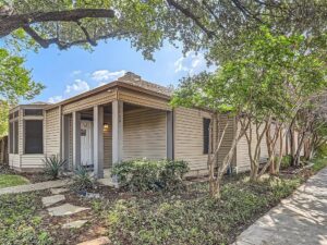 Homes For Sale In Bryan Place