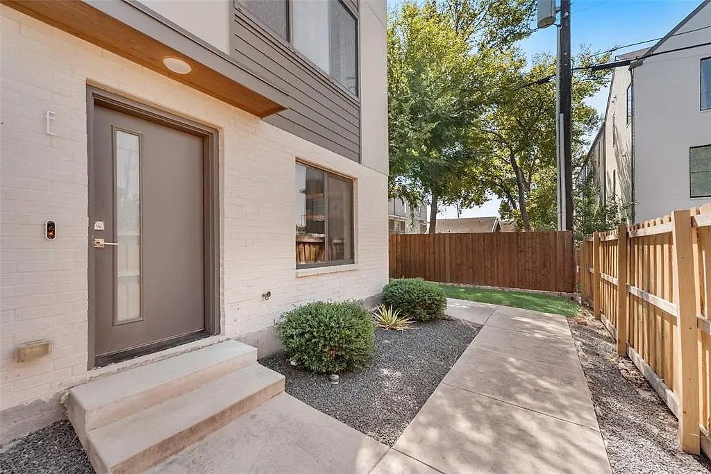 Homes for Sale in Lower Greenville, Elite North Dallas neighborhoods