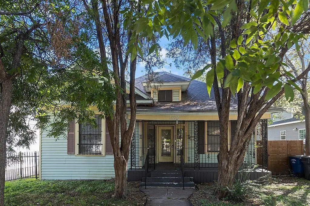 Homes For Sale in Dallas