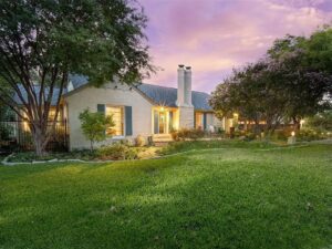 Homes For Sale In Casa Linda Dallas